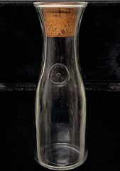 Unique Half Litre Wine Bottle Carafe Decanter With Cork Anchor 25 U.S.A Marked