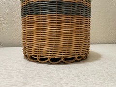 Wicker Wrapped Amber Glass Whiskey Wine Bottle Jug Half Gal Screw Cap 1940s