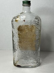 Vintage Embossed Bottle Garrett&rsquo;s American Wine Eagle, Grape, Berries 10&Prime; 4/5 QT