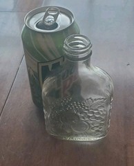 Berry Cup Wines Glass Bottle 2/5 Pint Yonkers NY