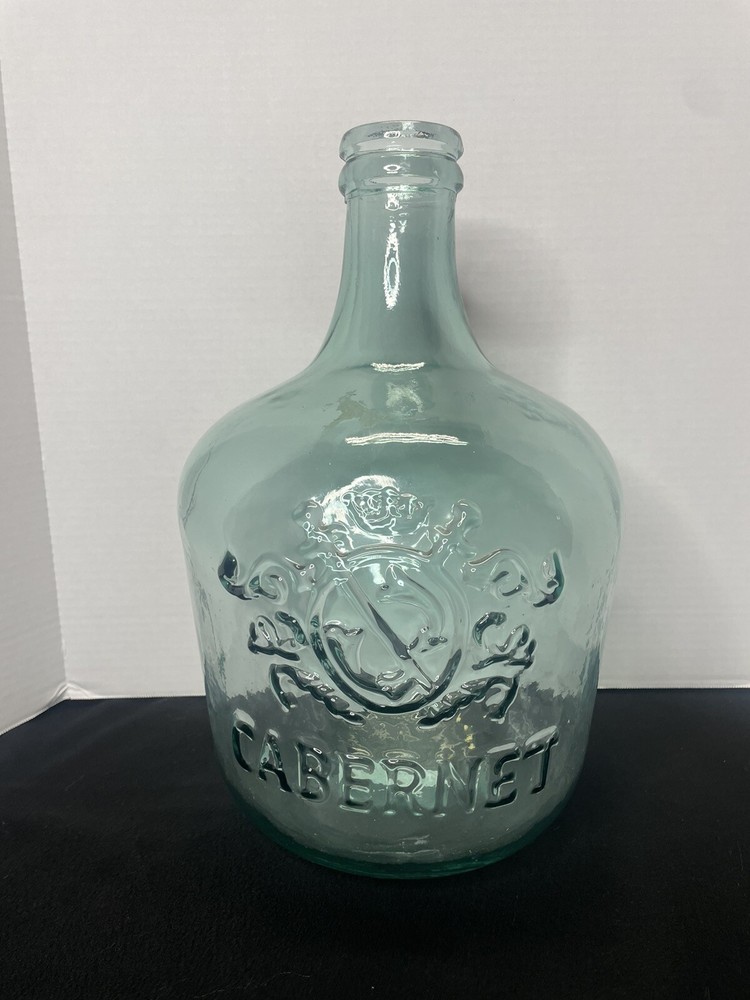 Vidrios San Miguel Hugh 17&Prime; 100% Recycled Green Cabernet Wine Jug