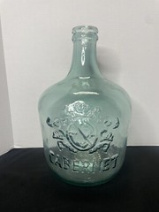 Vidrios San Miguel Hugh 17&Prime; 100% Recycled Green Cabernet Wine Jug