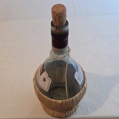 D&rsquo;Aquino Chianti Red Wine 1.5 L Green Glass Fiasco Bottle in Straw Basket