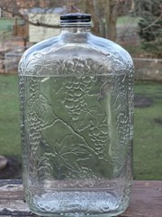 Vintage Glass Grapevine Embossed Wine Bottle Jar 1/2 Half Gallon Screw Lid GUC