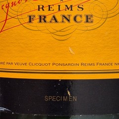Veuve Clicquot Ponsardin Champagne 15&Prime; Empty Display SPECIMEN 1.5L Magnum Bottle