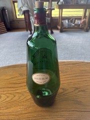 STUNNING-1972 COSTA DO SOLPortuguese Rose Half Gallon Green Wine Bottle W/ Cork