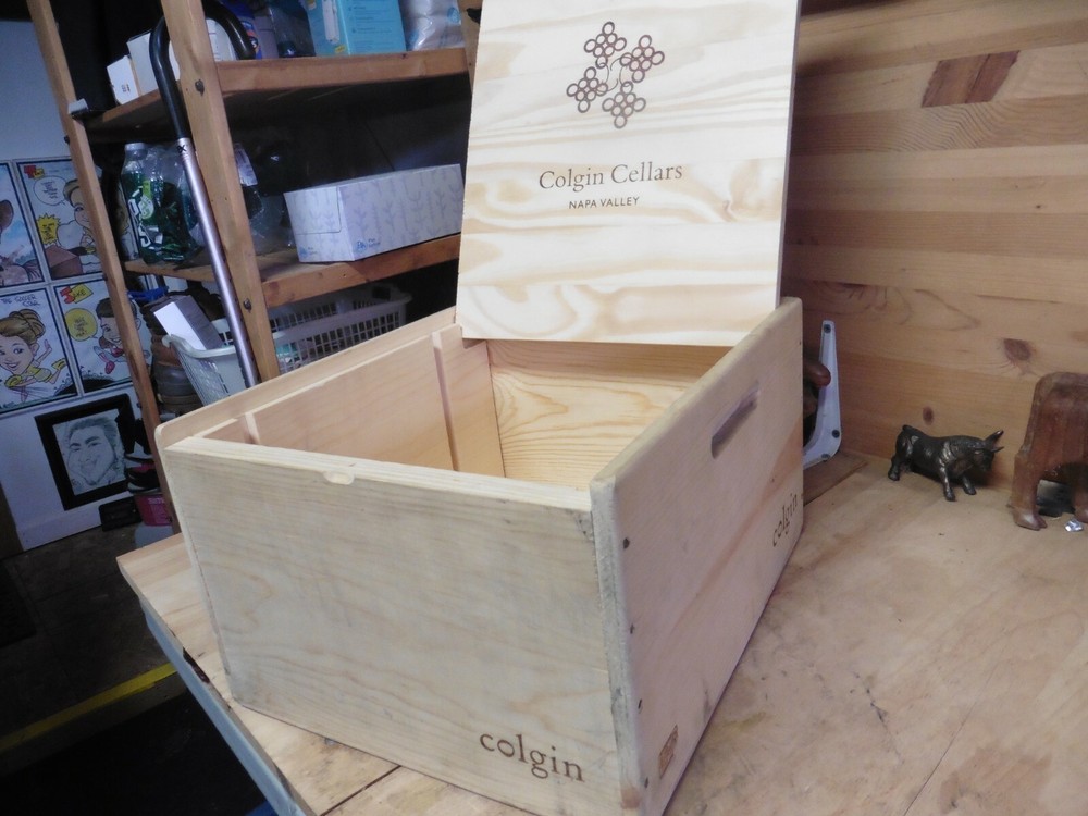 2015 bottled Cariad red wine Box Colgin Cellars NAPA Valley Pine wood 14x8x12