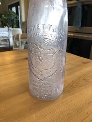 Vtg CARRETT & CO. WINE BOTTLE Pink St Louis No 1835 32 Oz Ounce Purple