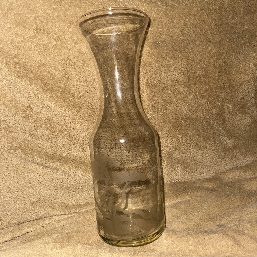 Vintage RW Cooke Etched Glass Wine Carafe 10 3/4 » tall