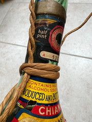 RARE Vintage 1961 Bertolli CHIANTI Rattan Wrap Red & Green Rand Loop (Empty)