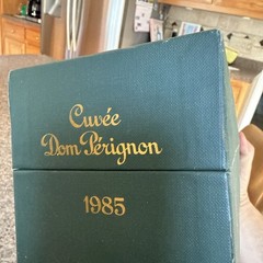Vintage 1985 Cuvee&rsquo; Dom Perignon Champagne Empty Green Box