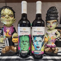 Glows Dark 3 Universal Monster Empty Bottles Frankenstein Bride Mummy 19 Crimes