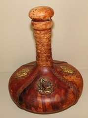 VTG Leather Wrapped Wine Bottle Decanter Medieval Knight Crest Theme Genie