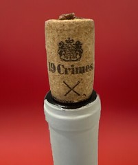 19 Crimes FRANKENSTEIN Monster Universal Empty Wine Bottle Halloween