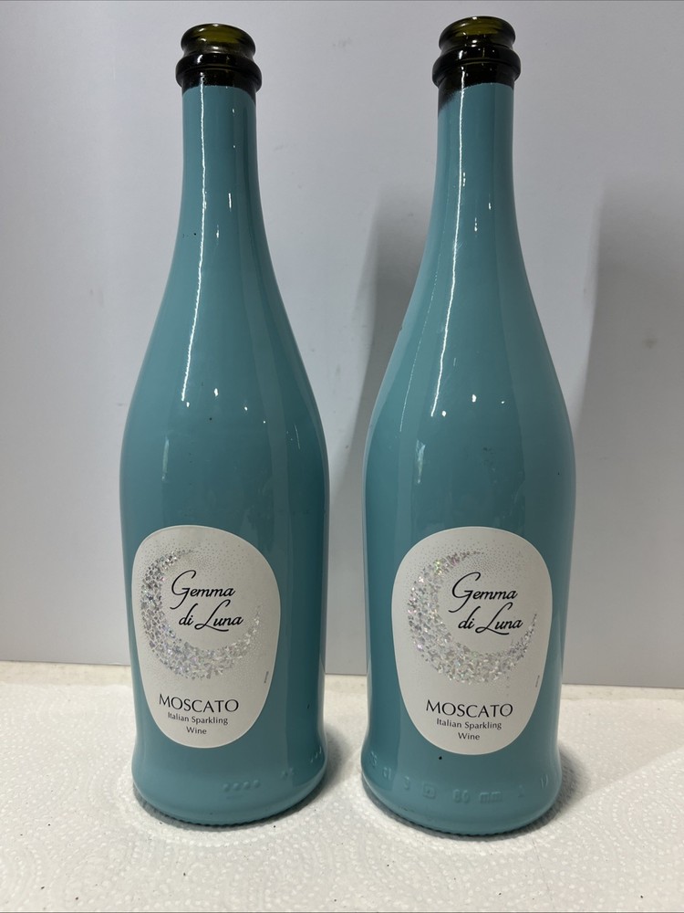 EMPTY blue 750 ml Moscato BOTTLE GEMMA DE LUNA B5