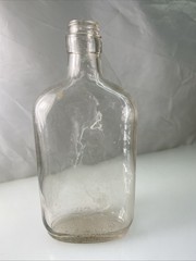 Antique Wine Liquor Bottle Clear Pint Knox Glass Co. 1943 J in Keystone