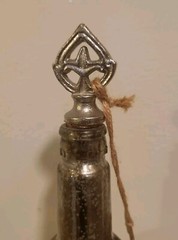 Louisville St. Julienne No. 12 Rue De La Franche Paris Empty Wine Bottle
