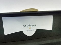 Vintage 1988 Cuvee&rsquo; Moët Dom Perignon Champagne Empty Box Uncut Sticker