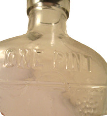 REX BRAND CALIFORNIA WINE SHERRY ONE PINT EMBOSSED GLASS BOTTLE YOUNGSTOWN OH