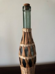 Vintage 1980’s Italian Empty Unbranded 17” Chianti Bottle