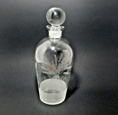 Vintage Etched Crystal Glass Bottle Wine Decamter