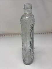 Wine Bottle Garretts American Wines 4/5 Quart Embossed Clear Glass