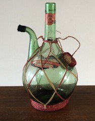 VTG Italy Maggio Red Wine Decanter Basket Green Glass Bottle Ice Chamber 1950s