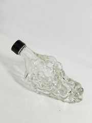 Vintage GRAPE BUNCH SHAPE BOTTLE Clear Glass Decanter 6.5&Prime; Cluster