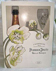 PERRIER-JOUET BELLE EPOQUE CHAMPAGNE GIFT BOX Empty Bottle 2 Flutes 2004