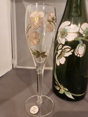 12&Prime; Vintage Perrier Jouet Champagne Bottle EMPTY BONUS TWO GLASSES