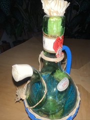 1963 Chianti Italian Wine Green Glass Decanter & Blue Wicker Basket Labels Rare