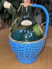 1963 Chianti Italian Wine Green Glass Decanter & Blue Wicker Basket Labels Rare