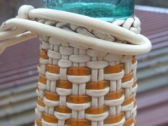 VINTAGE Mid Century Wine Bottle Woven Plastic Wrap Jug Decanter scoubidou viresa