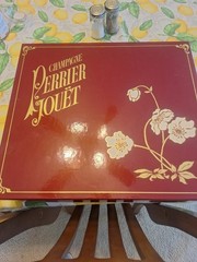 Perrier Jouet Box Champagne 1988 EMPTY Bottle/Cork 4 Hand Painted Glass Flutes