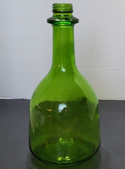 Vintage USA Green Glass 1/2 Gallon Bottle Decanter #810 No lid