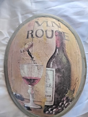 A Pair Of Vtg. Oval Convex Wine Bottle Grapes Wine Glass LG. 15&Prime;X10.5&Prime; Wood.