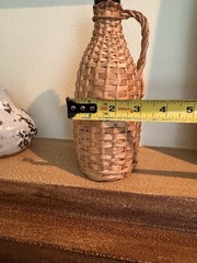 Vintage 8.5” Wicker Wrapped Brown Glass Wine Liquor Bottle Willow Basket