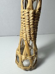 Vintage Wicker Ratan Unbranded Clear Bottle – Vase, Decor