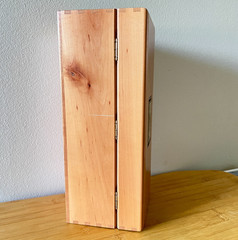 Empty 1989 Veuve Clicquot La Grande Dame Rose Bottle Wood Box Cork Wire Cage Set