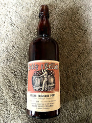 RARE VINTAGE HEITZ CELLARS ST. HELENA, CA CELLAR TREASURE PORT EMPTY WINE BOTTLE