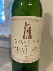 Rare Empty 1990 Chateau Latour Gran Cru Classé Pauillac Wine Bottle. NO CORK!