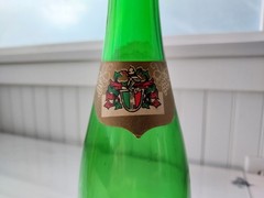 Vintage 1969 Zeller Schwarze Katz Green Wine Bottle w/ Black Cat Label – EMPTY