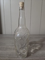 Embossed Grape Lattice Dixie Wine Co Richmond Va Early Glass Bottle One Quart
