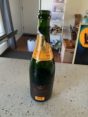 VEUVE CLICQUOT PONSARDIN .75L CHAMPAGNE BRUT EMPTY BOTTLE!