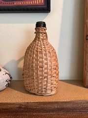 Vintage 8.5” Wicker Wrapped Brown Glass Wine Liquor Bottle Willow Basket