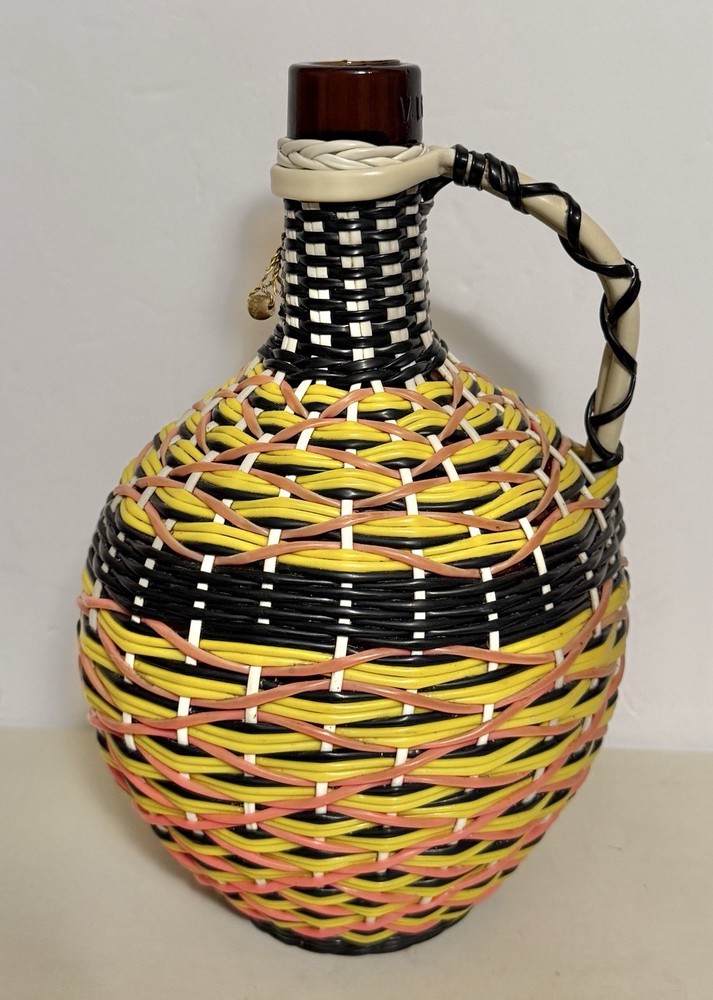 V Levante- Viresa Wine Bottle With Woven Scoubidou Wicker 11” Tall
