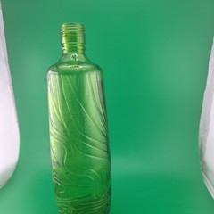 Gallo ripple wine bottle 4/5 quart rare vintage Green embossed scrolls in bottle