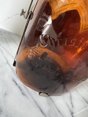 Vintage Brown Jug Christian Brothers California Wine 1 Gallon Bottle Metal Stand