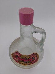 Vintage Gold Seal Wine New York State Burgundy One Half Gallon Tilt Decanter