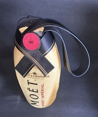Vintage Moët & Chandon Brut Imperial Diamand Suit Very Rare.